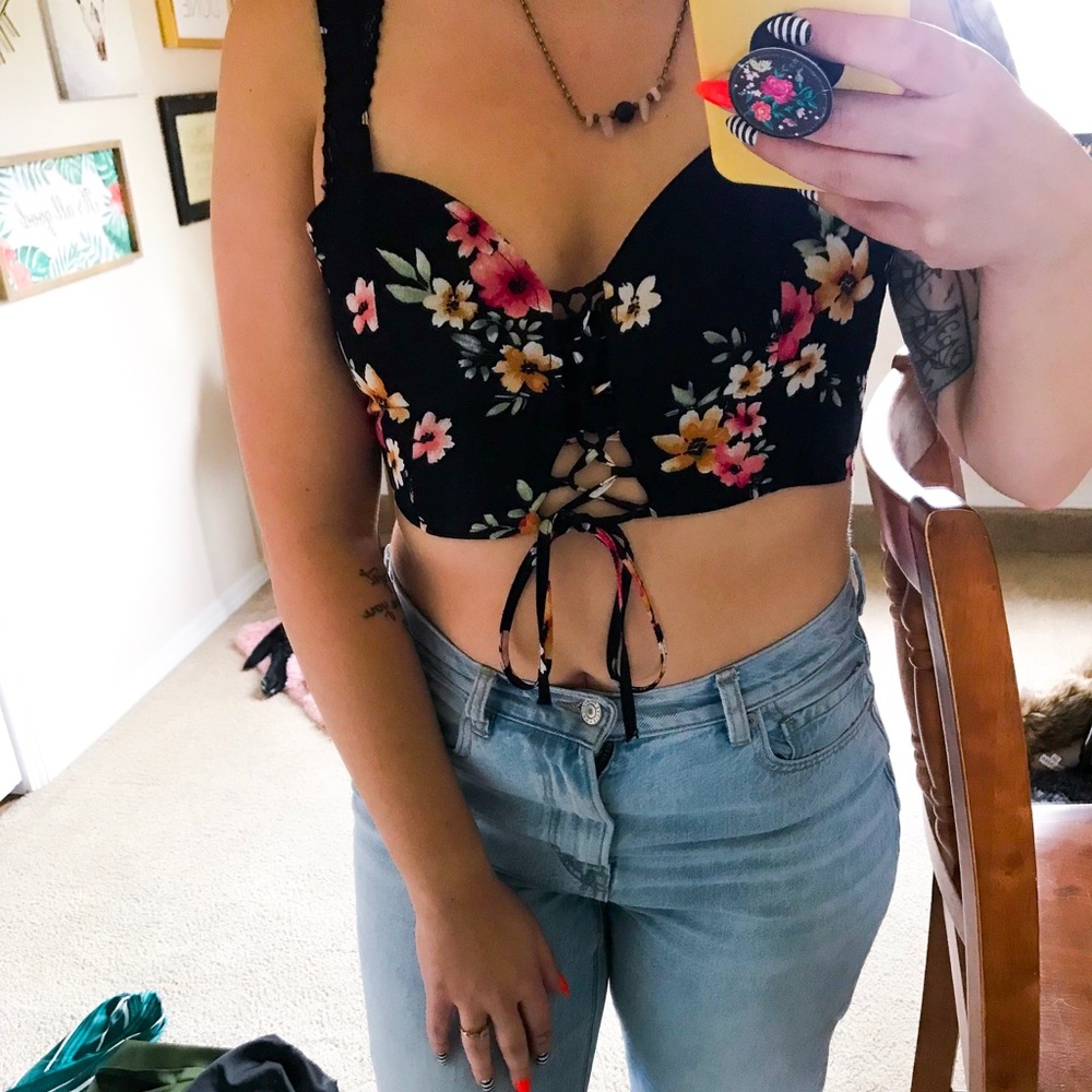 Forever 21 floral crop top